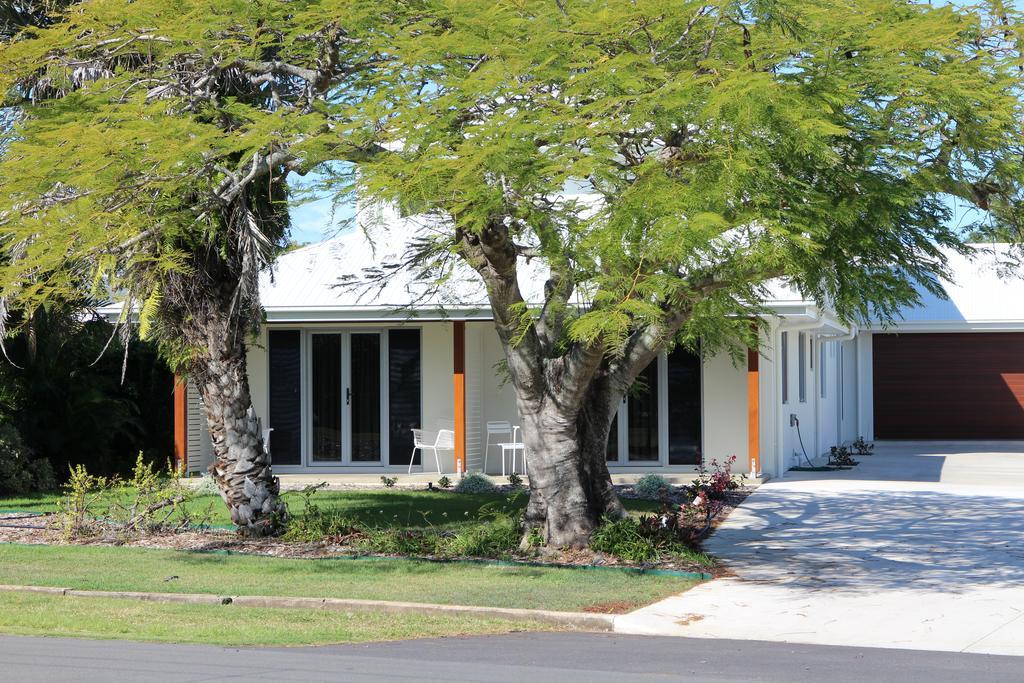 12Th Tee Bnb Bargara Exterior foto